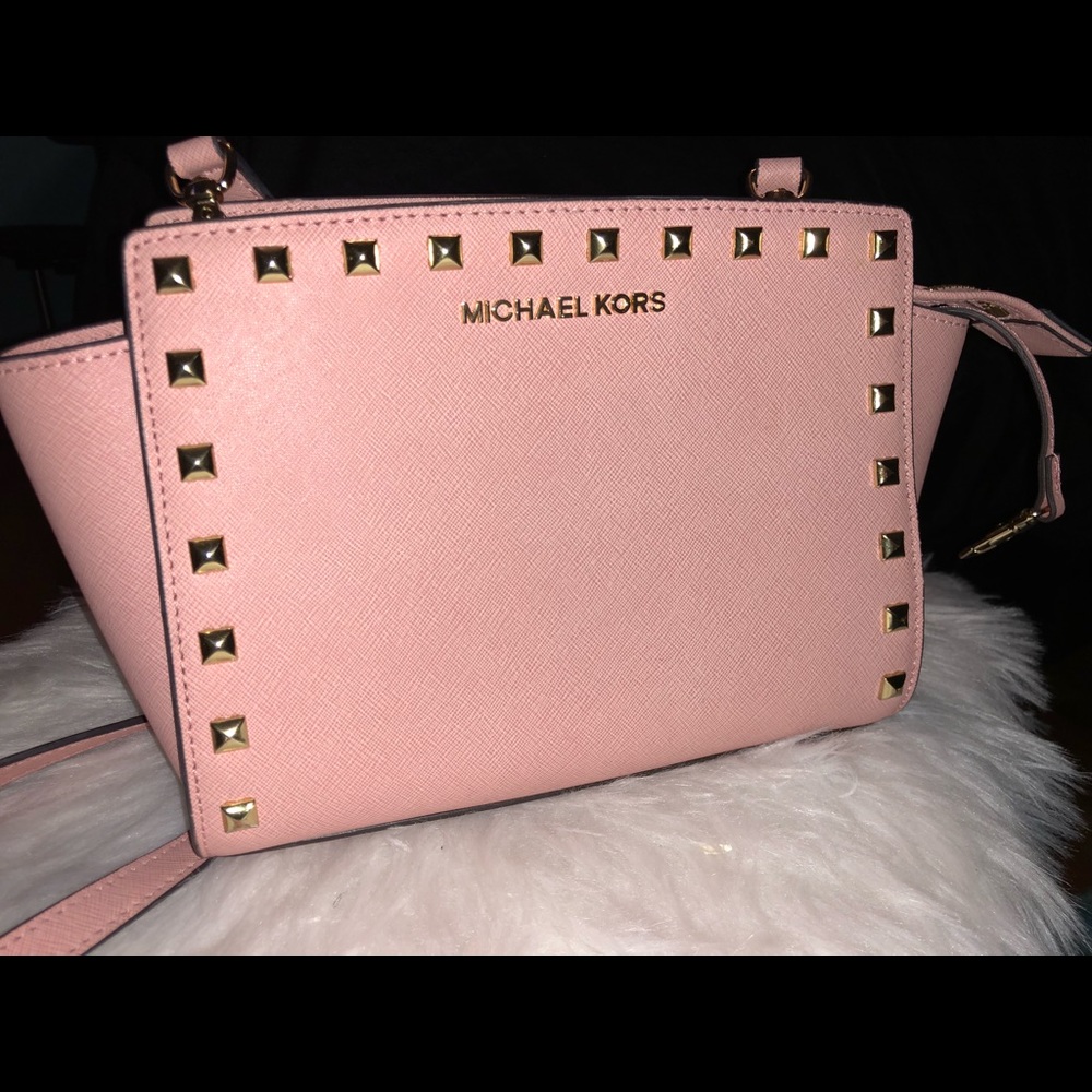 Michael Kors Studded Crossbody (authentic)